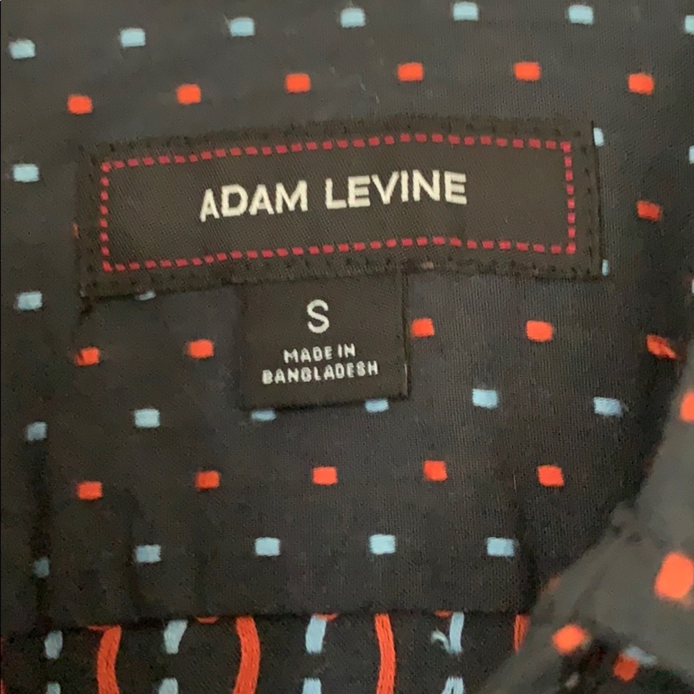 Adam Levine button up casual short sleeve shirt - Picture 4 of 4
